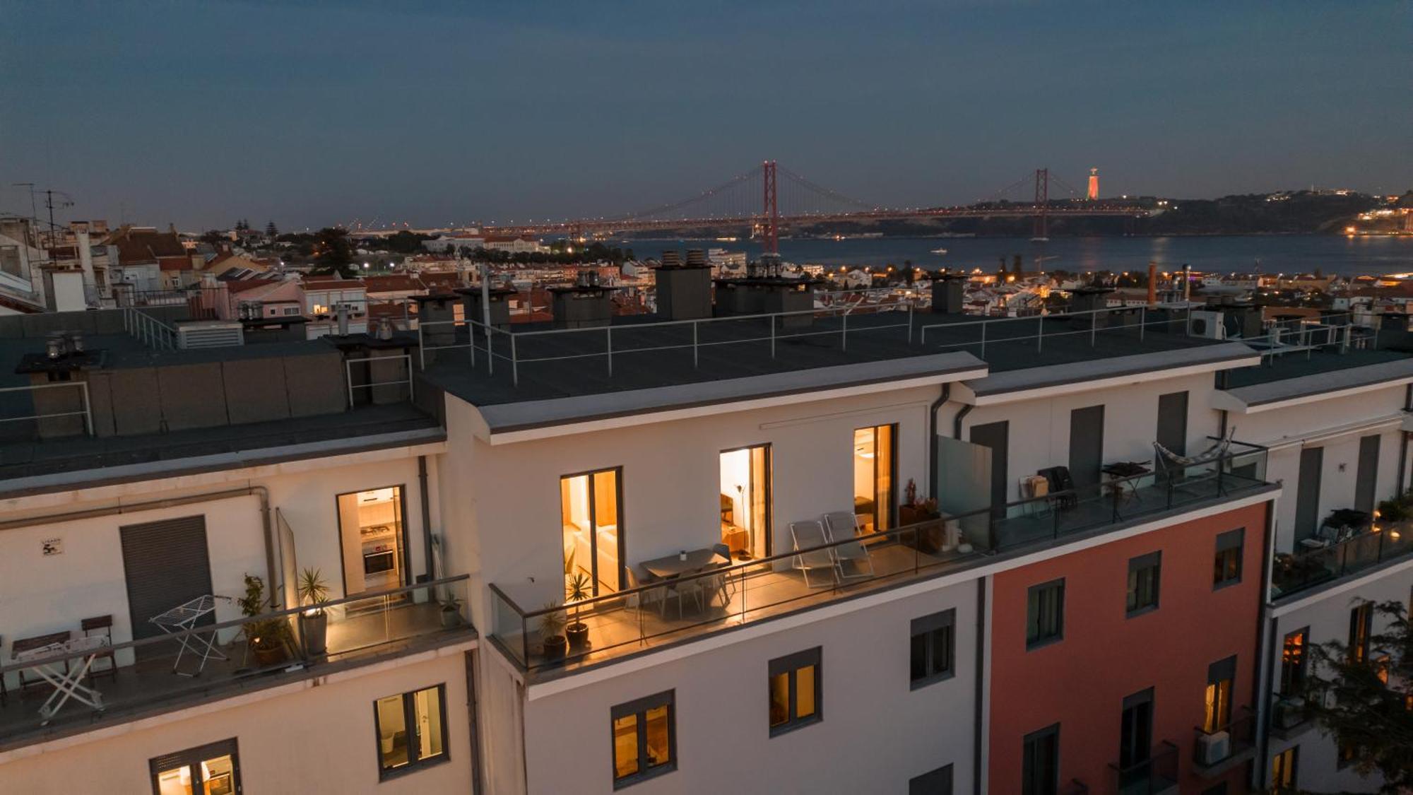 Premium Flat At Ajuda/Belem With Balcony, Parking! Apartment Lisabona Exterior foto